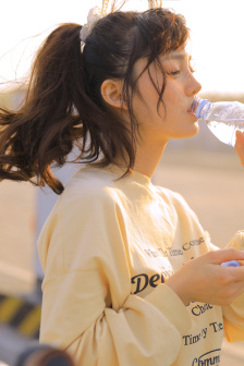午夜香吻在线